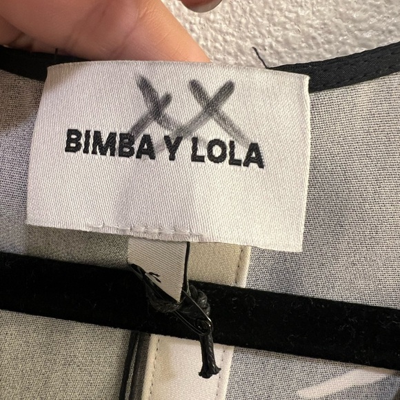 NWT Bimba y Lola Big Mask dress Size Small - Picture 3 of 3